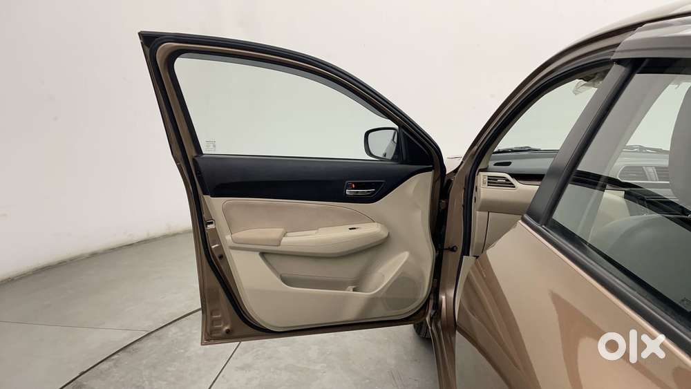 Maruti Suzuki Dzire 1.2 Vxi Amt, 2018, Petrol