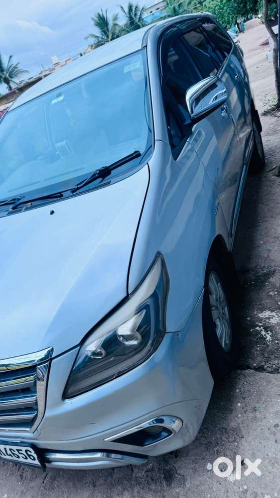 Toyota Innova Diesel 2011