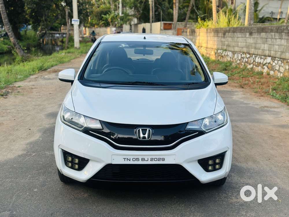 Honda Jazz V Automatic, 2016, Petrol