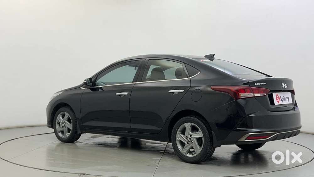 Hyundai Verna 1.5 Sx Ivt, 2021, Petrol