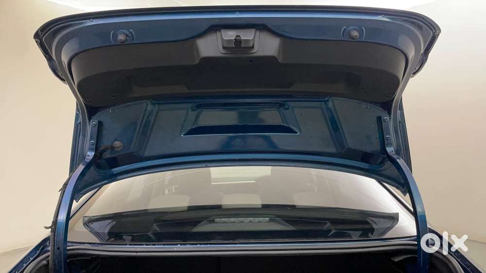 Volkswagen Virtus Highline Plus 1.0 Tsi At, 2024, Petrol