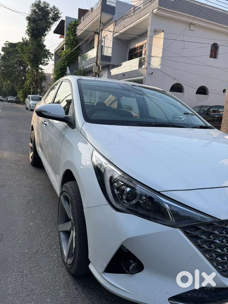 Hyundai Verna 1.6 Sx Vtvt, 2022, Petrol