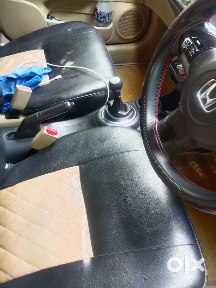 Honda Mobilio Diesel 2016 Model Tyre 95% Condition Better