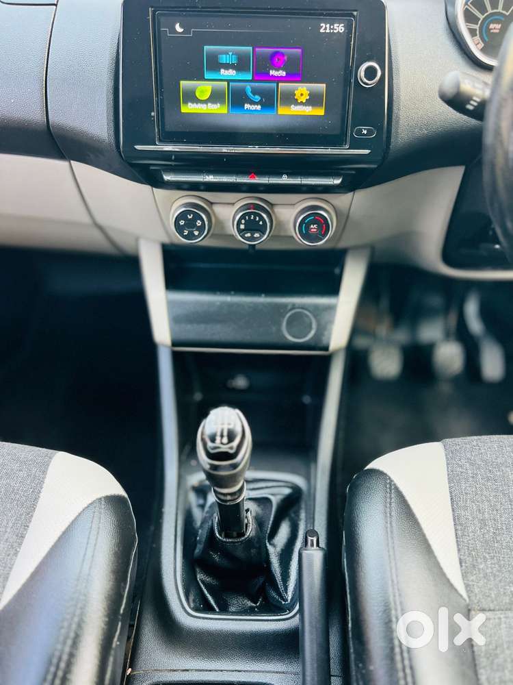 Renault Triber 1.0 Rxz Dual Tone, 2021, Petrol