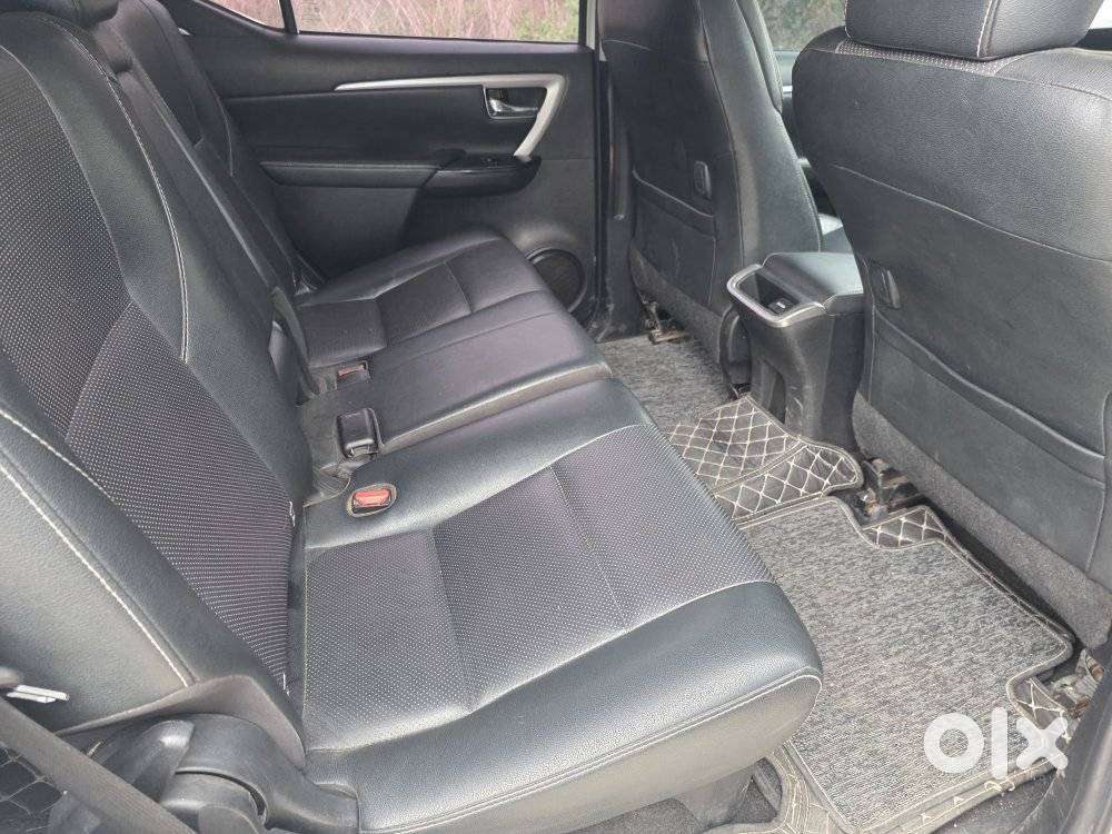 Toyota Fortuner 3.0 4x4 Manual, 2022, Diesel