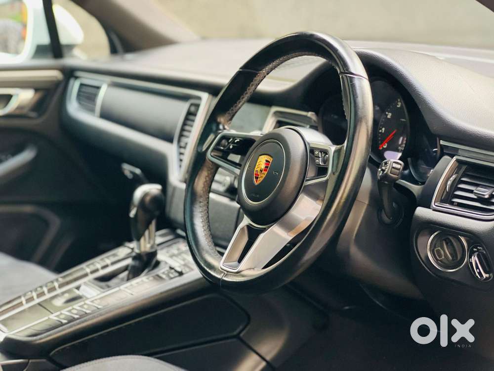 Porsche Macan Turbo, 2017, Petrol