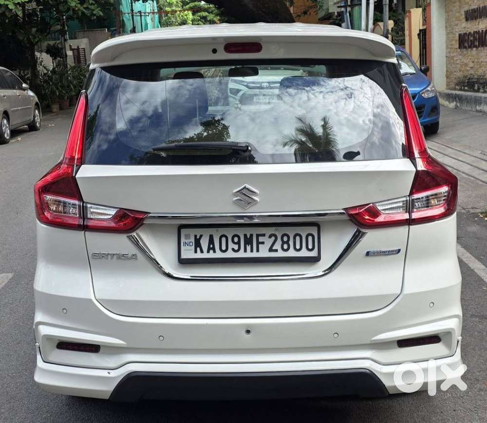 Maruti Suzuki Ertiga Zxi Shvs, 2020, Petrol