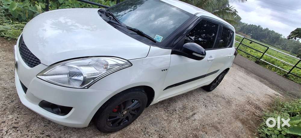 Maruti Suzuki Swift 1.3 Zxi, 2013, Petrol