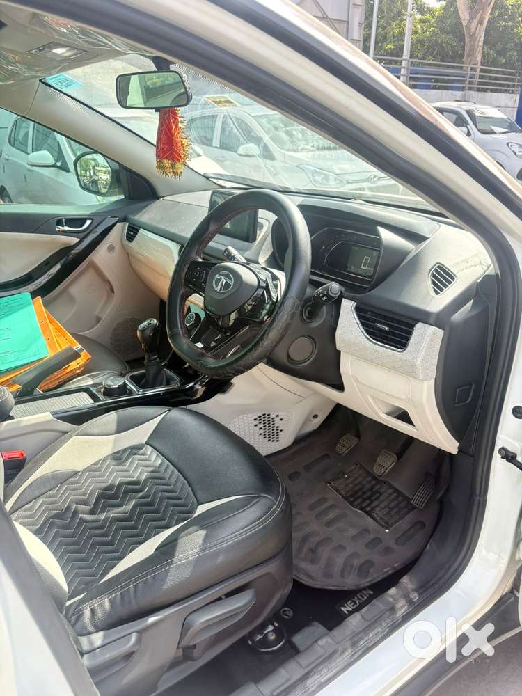 Tata Nexon 1.2 Revotron Xz Plus, 2023, Petrol