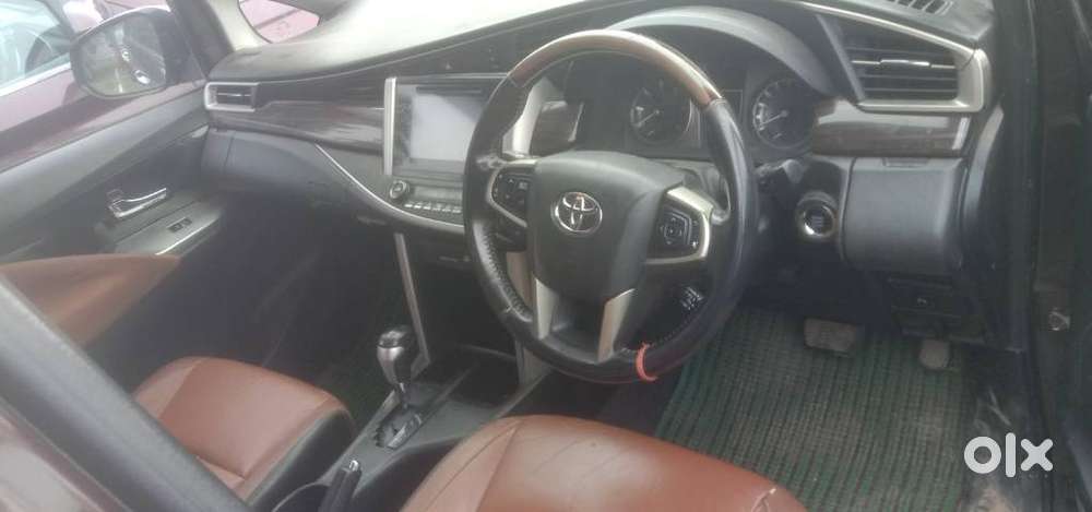 Toyota Innova Crysta 2.8 Z, 2016, Diesel