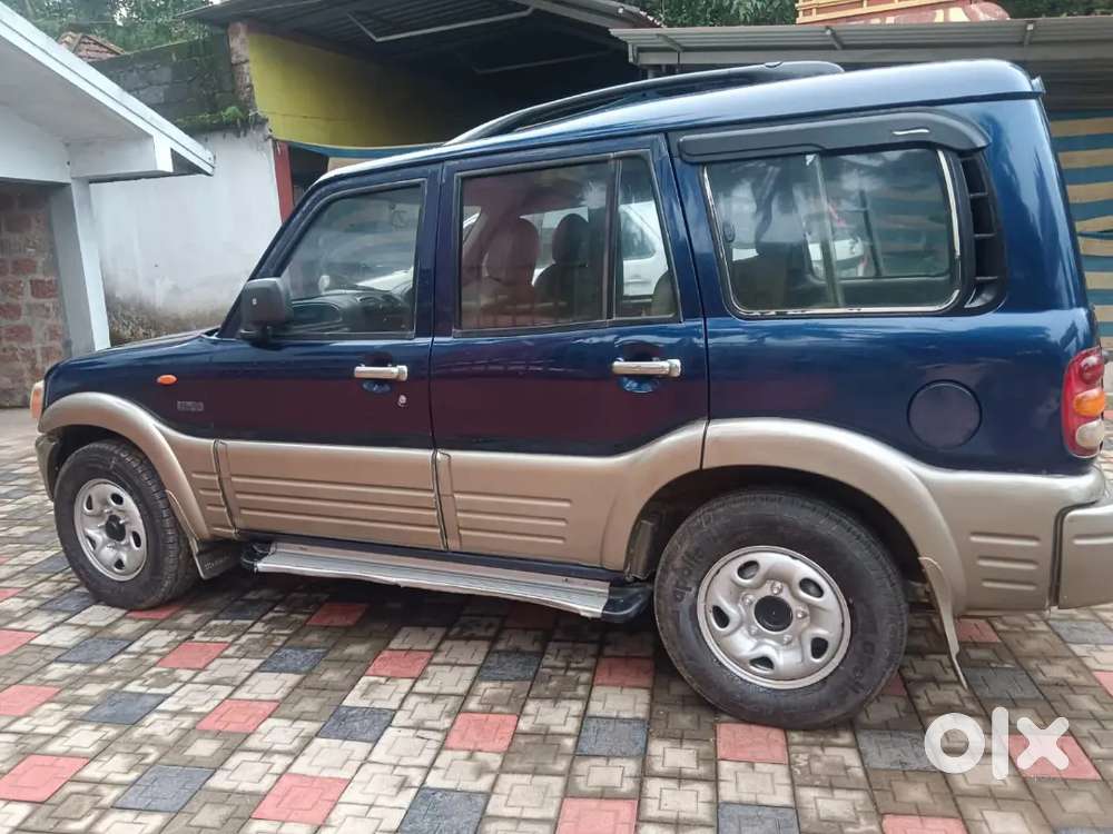 Mahindra Scorpio Classic 2012 Diesel 150000 Km Driven