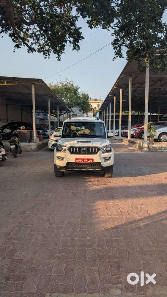 Mahindra Scorpio 1.99 S10, 2015, Diesel
