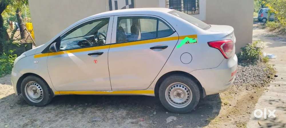 Hyundai Xcent 2017 Diesel 295000 Km Driven