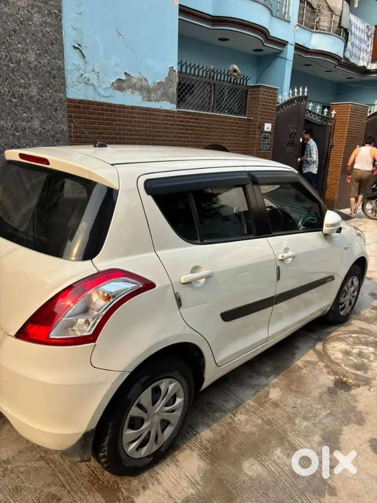 Maruti Suzuki Swift 2016 Petrol 114000 Km Driven