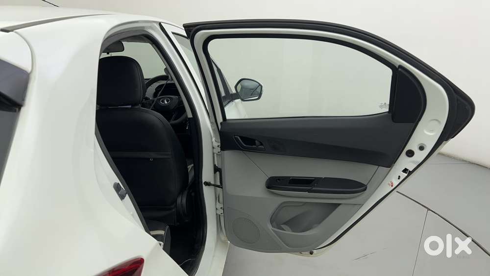 Tata Tiago 1.2 Revotron Xta, 2021, Petrol