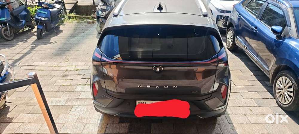 Tata Nexon Smart 2024