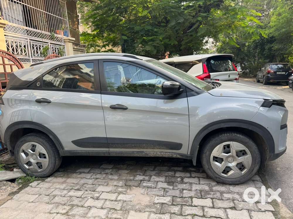Tata Nexon Petrol 2024