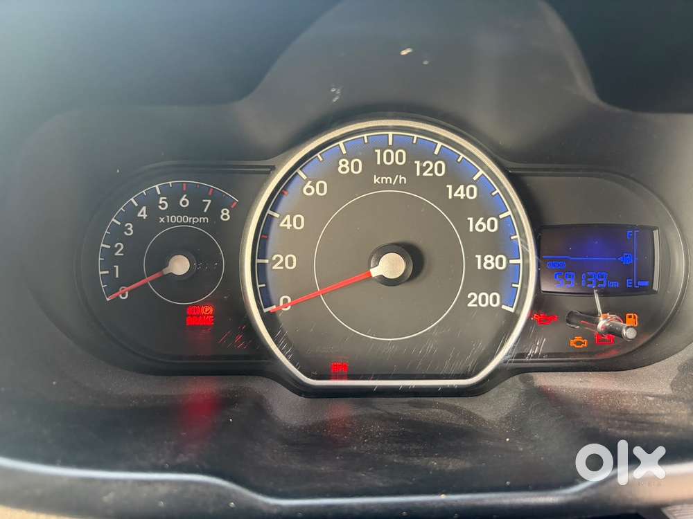 Hyundai I10 Magna O, 2016, Petrol