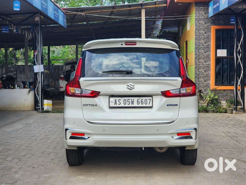 Maruti Suzuki Ertiga 1.5 Zxi Plus Shvs, 2024, Petrol