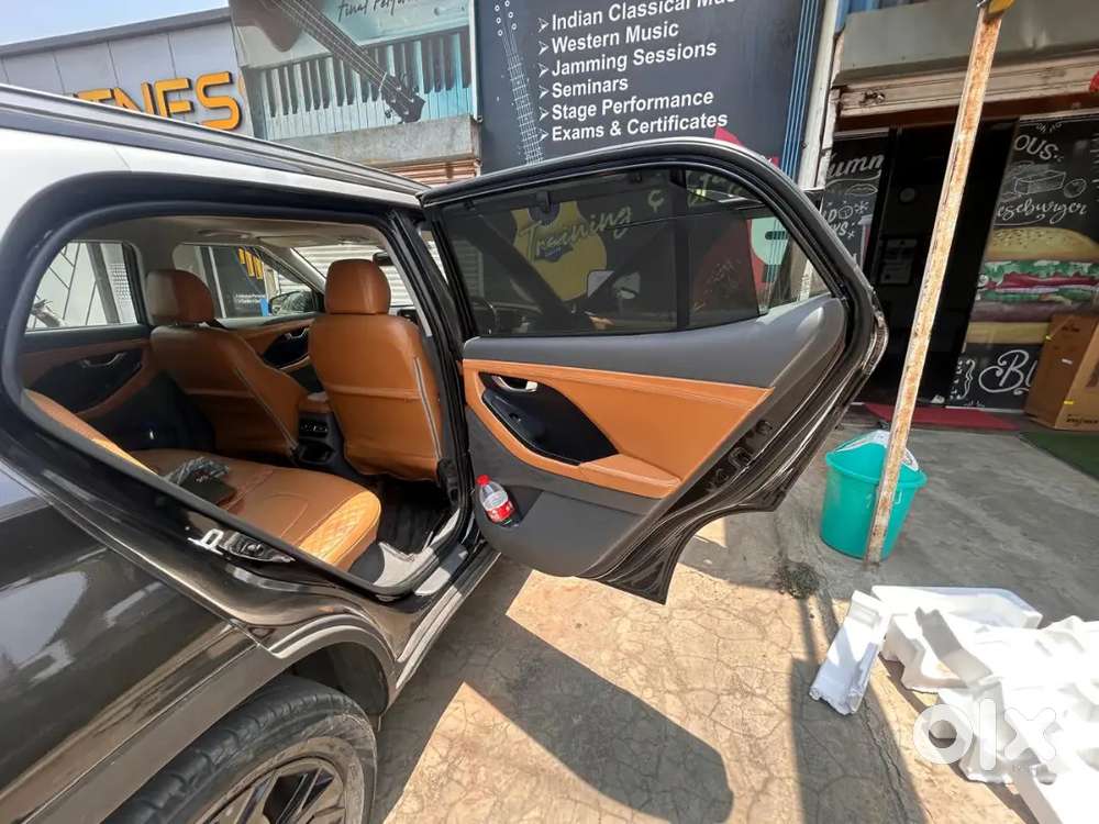 Creta Sunroof Diesel Mh12