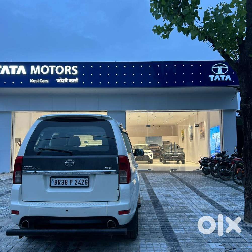 Tata Safari Storme 2017 Diesel 123000 Km Driven