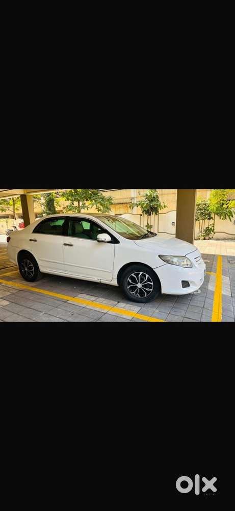 Toyota Corolla Altis 2010