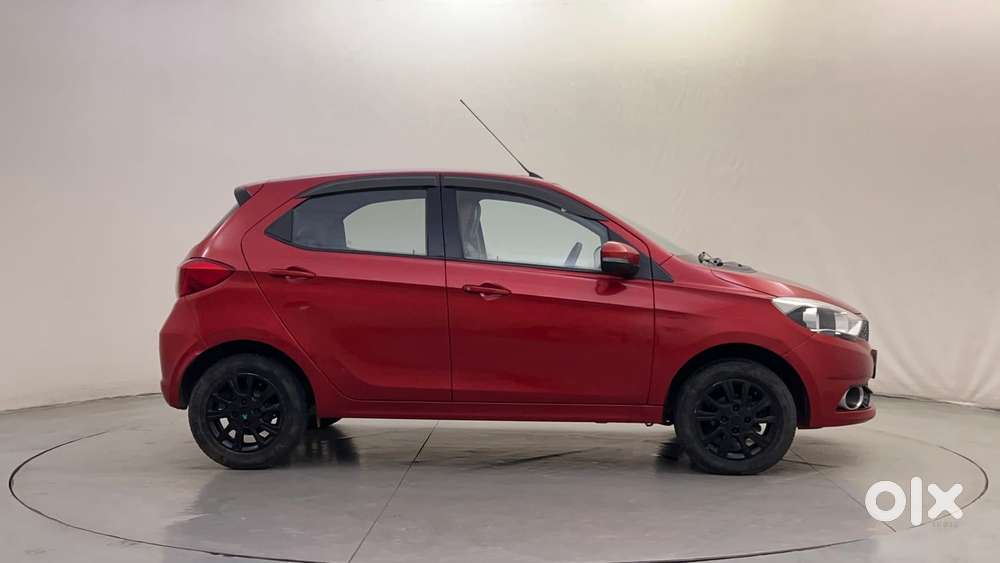Tata Tiago Xz, 2016, Petrol