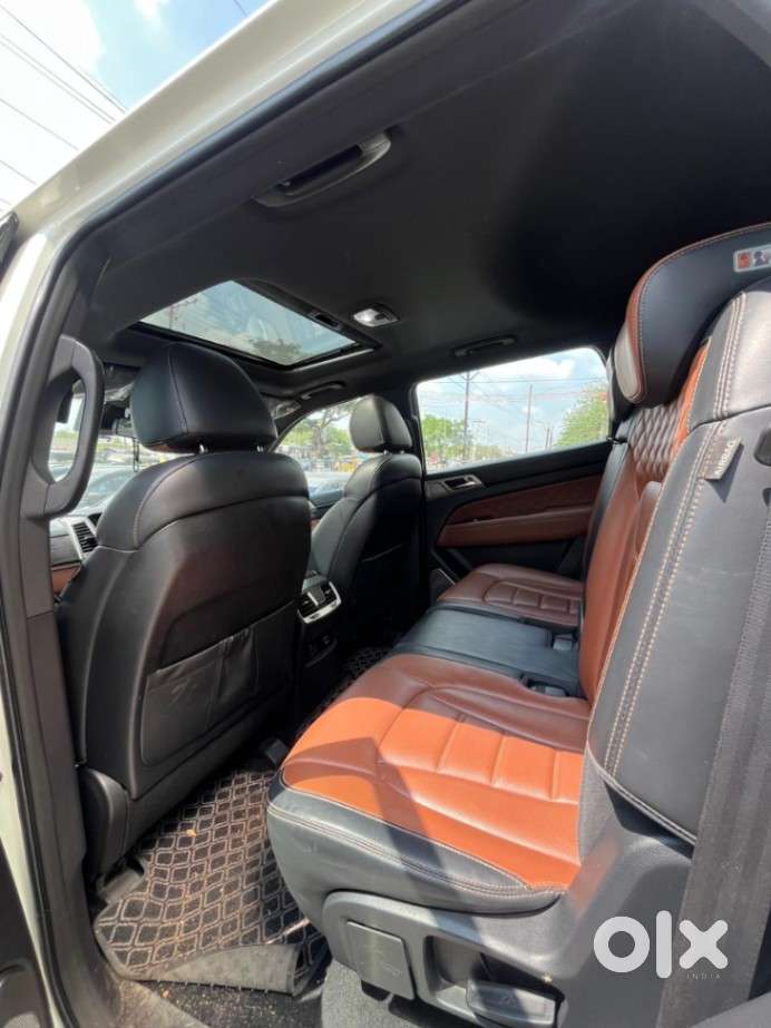 Mahindra Alturas G4, 2021, Diesel