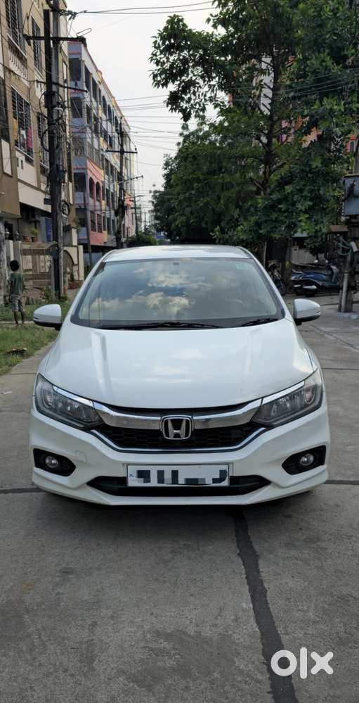 Honda City I-vtec V, 2017, Petrol