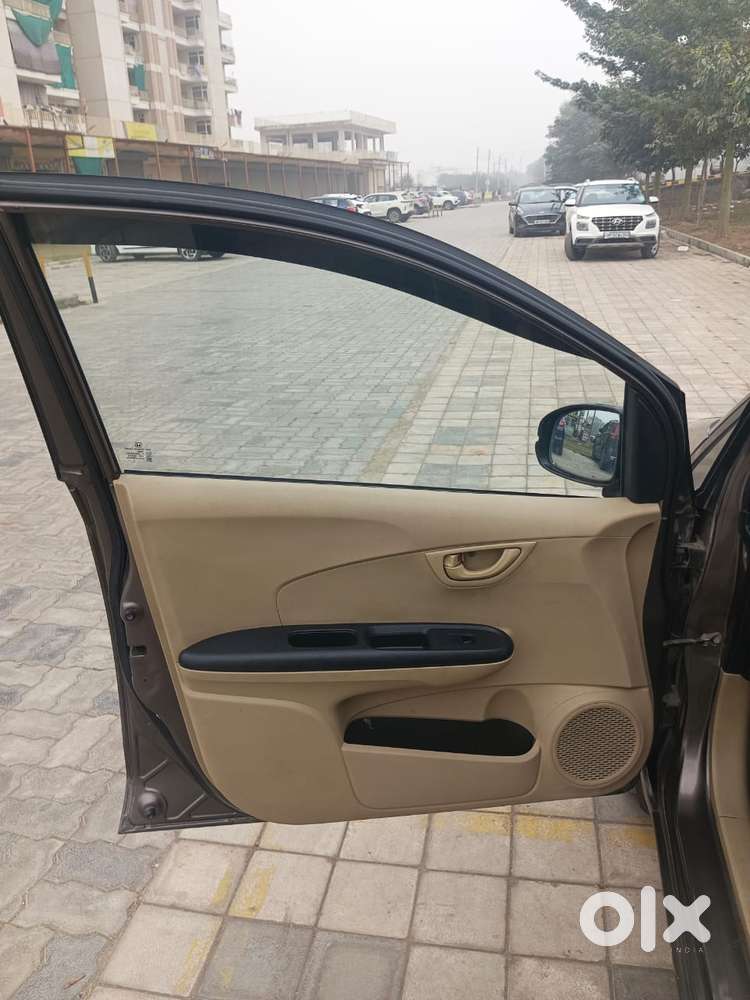 Honda Brio S Mt, 2014, Petrol