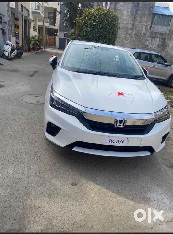 Honda City Zx 2023 Petrol 13500 Km Driven