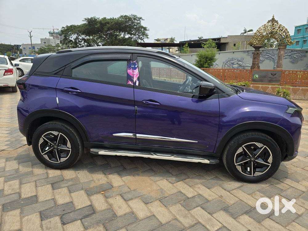 Tata Nexon Fearless Plus Purple 1.5 Revotorq Diesel 6amt Dual Tone, ..