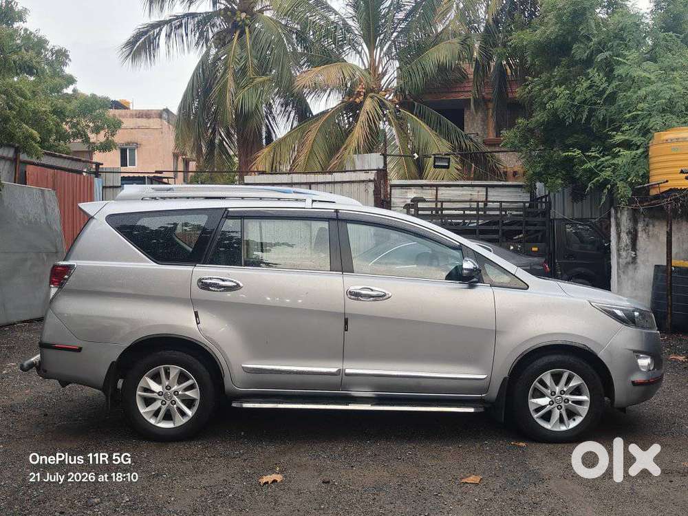Toyota Innova Crysta 2.4 G Mt, 2019, Diesel