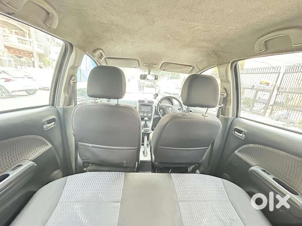 Maruti Suzuki Ritz Vxi, 2015, Petrol
