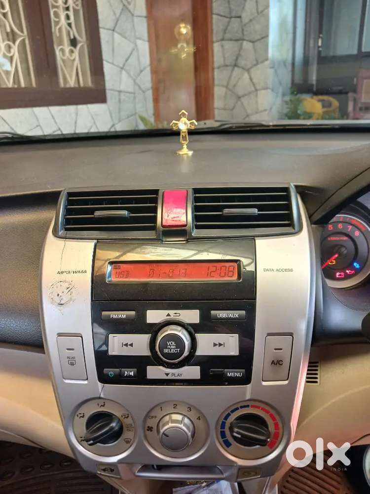 Honda City 2010 Petrol 97000 Km Driven Well Maintained Top Model