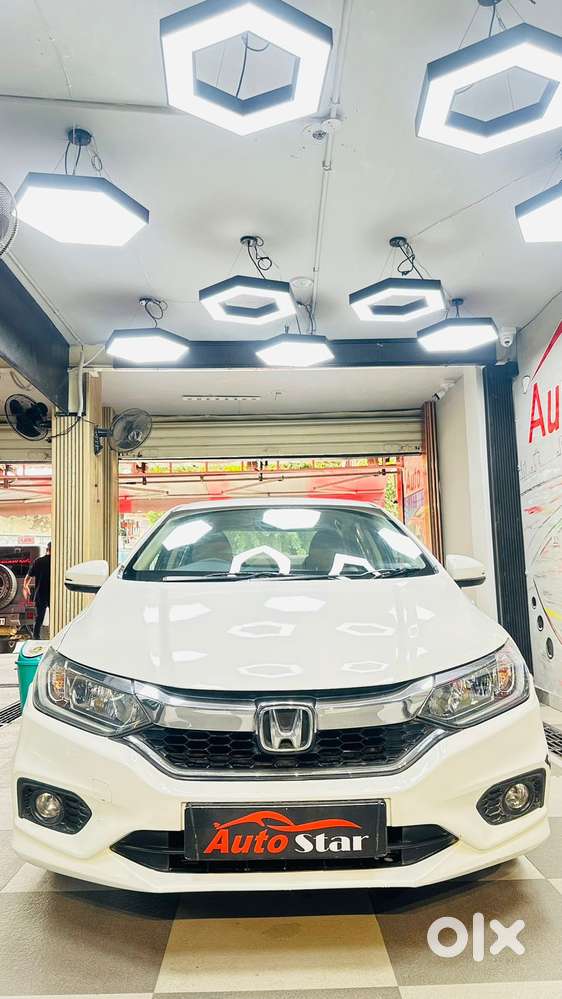 Honda City V At I-vtec, 2018, Petrol