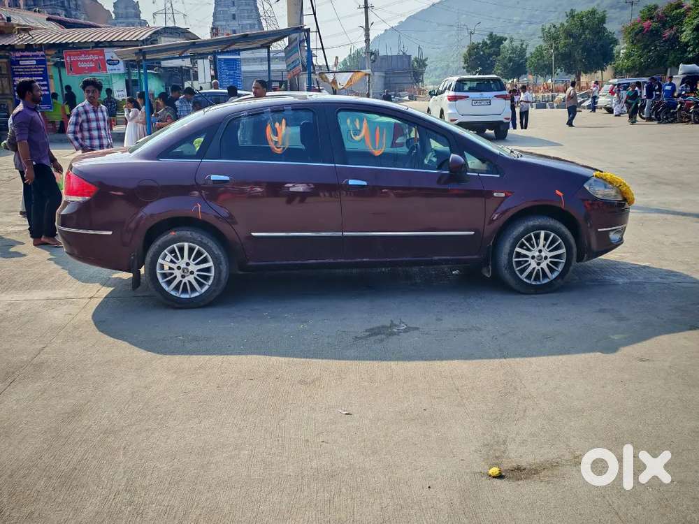 Fiat Linea 2010 Petrol 128000 Km Driven