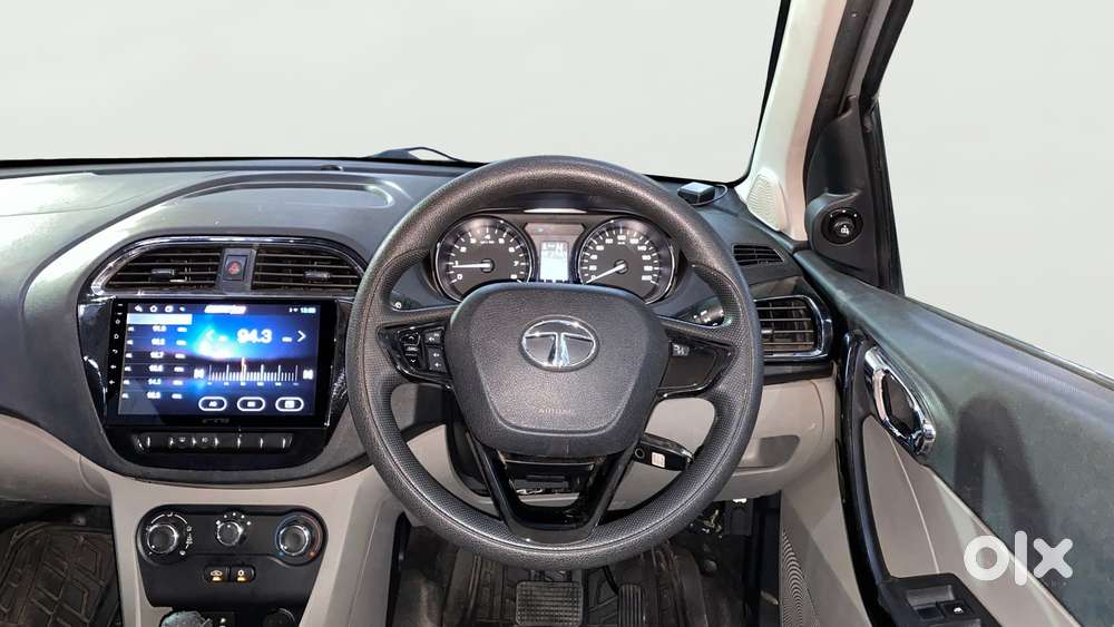 Tata Tiago 1.2 Revotron Xza, 2018, Petrol