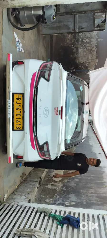 Hyundai Aura 2024 Cng & Hybrids 85000 Km Driven