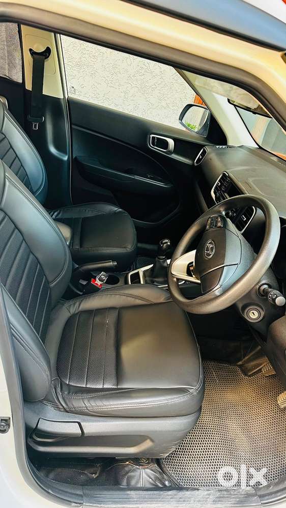 Hyundai Venue Petrol 2021