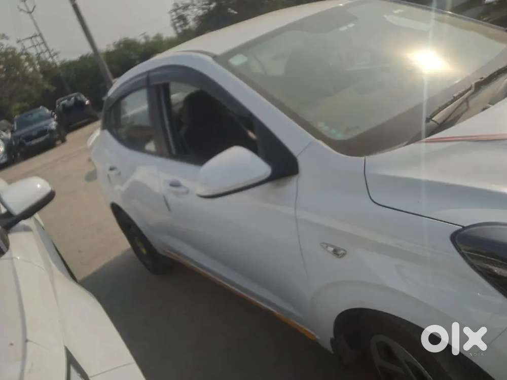 Hyundai Aura S Cng