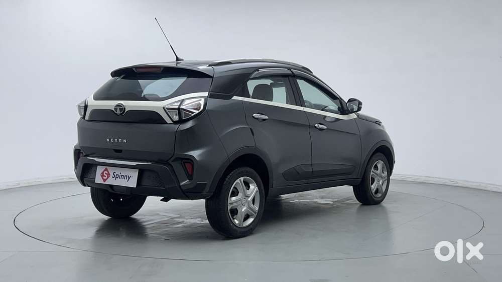 Tata Nexon 1.5 Revotorq Xm (s), 2022, Diesel