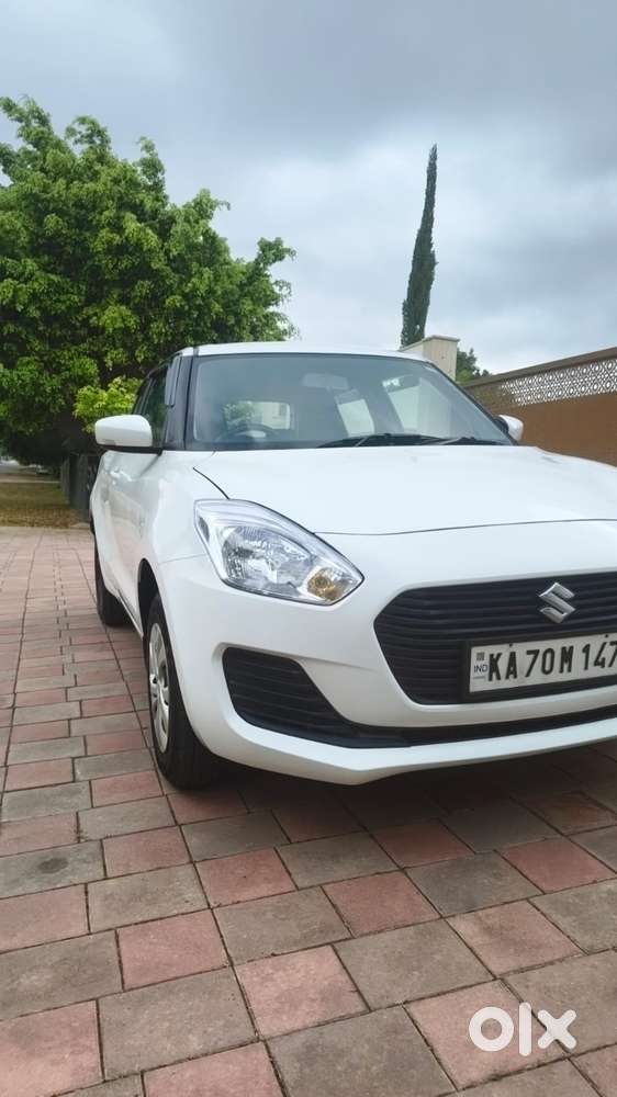Maruti Suzuki Swift Vxi 1.2 Abs Bs-iv, 2019, Petrol