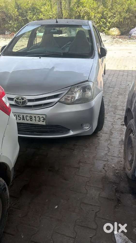 Toyota Etios 1.5 G 2011