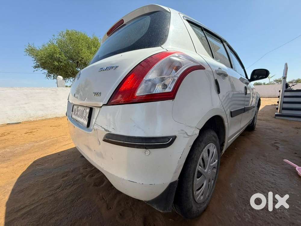 Maruti Suzuki Swift 2017 Diesel 80000 Km Driven