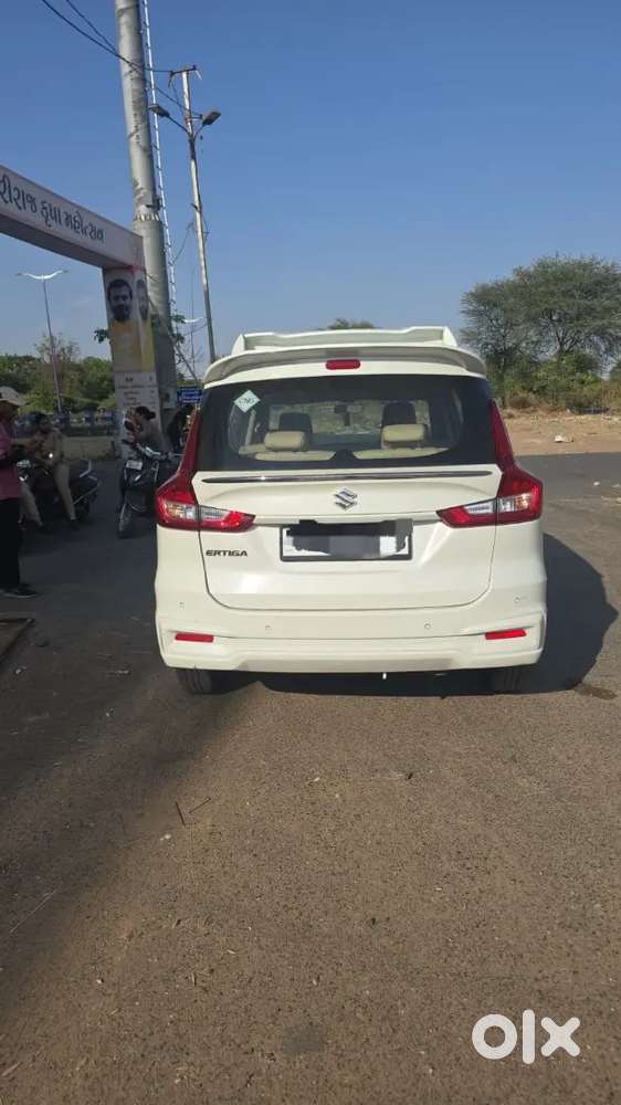 Maruti Suzuki Ertiga 2025 Cng &13989 Km Driven