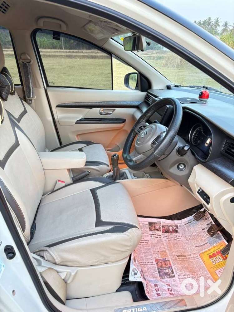 Maruti Suzuki Ertiga Vxi (o) Cng, 2022, Petrol