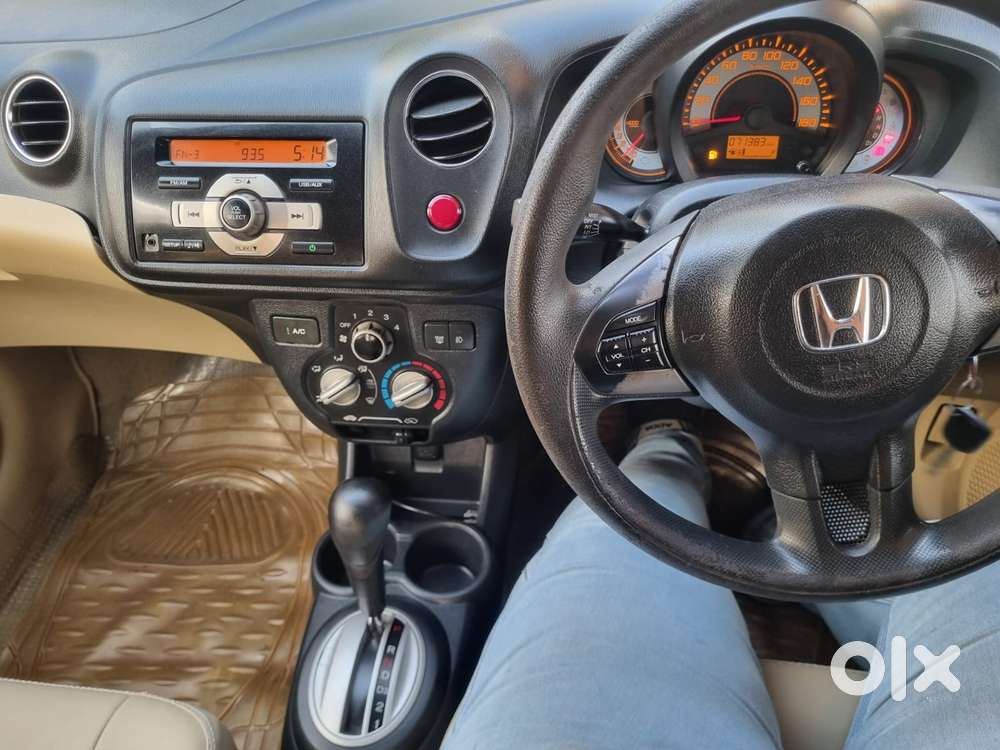 Honda Brio 2013-2016 Vx O At, 2014, Petrol