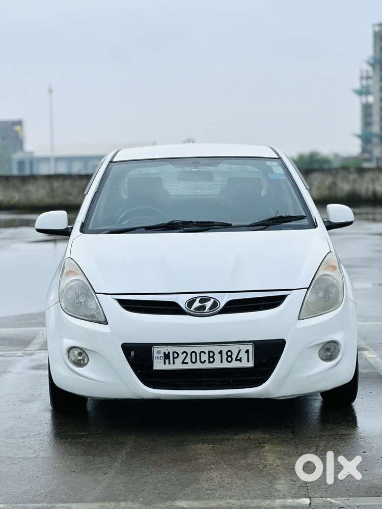 Hyundai I20 Magna, 2011, Petrol