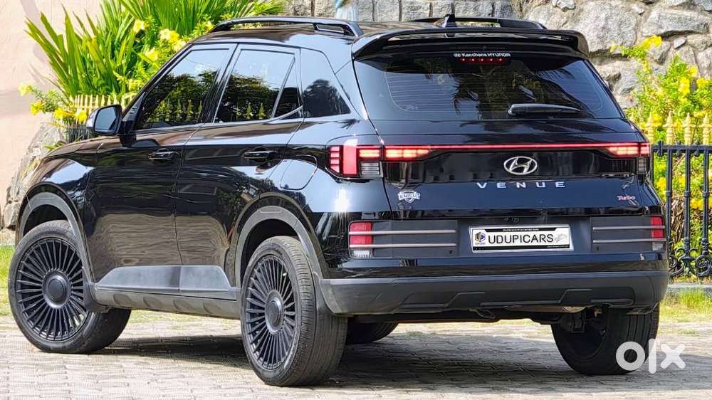 Hyundai Venue, 2024, Petrol